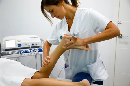Tratamiento con diatermia HumanTecar en Clínica Bailío