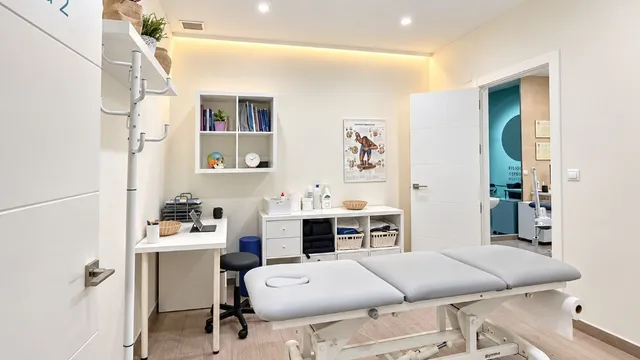 Sala de fisioterapia individual — Clínica Bailío