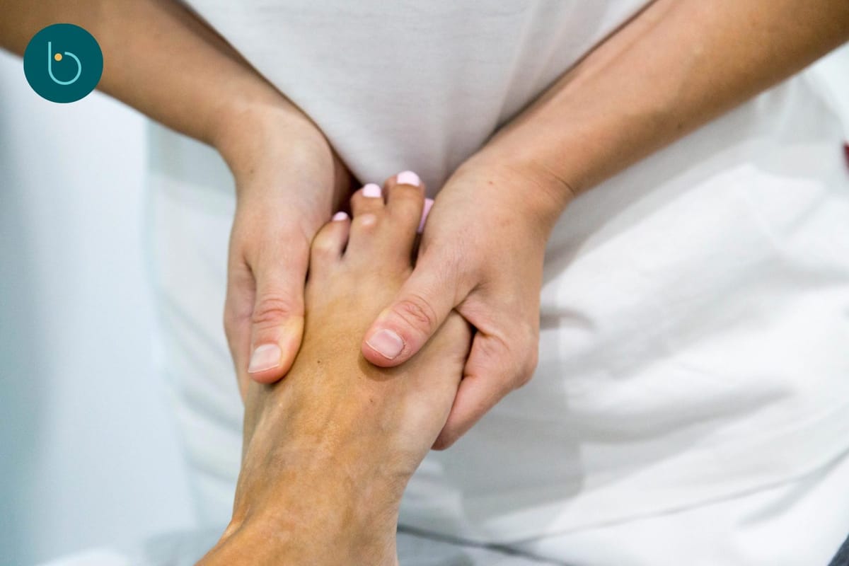 Tratamiento del dolor en el arco plantar en Córdoba — Clínica Bailío