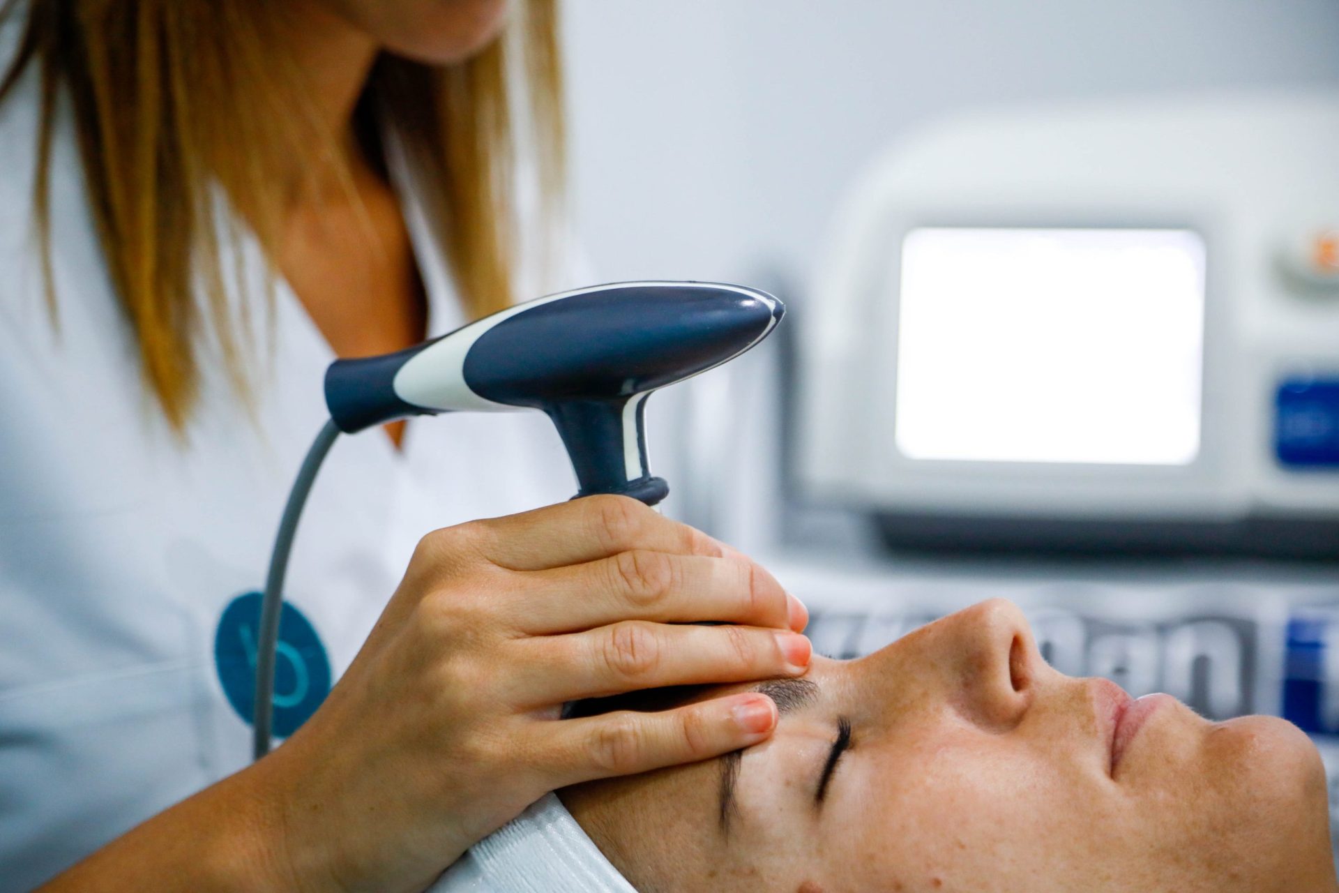 Tratamiento de fisioestética con tecnología INDIBA en Clínica Bailío, Córdoba