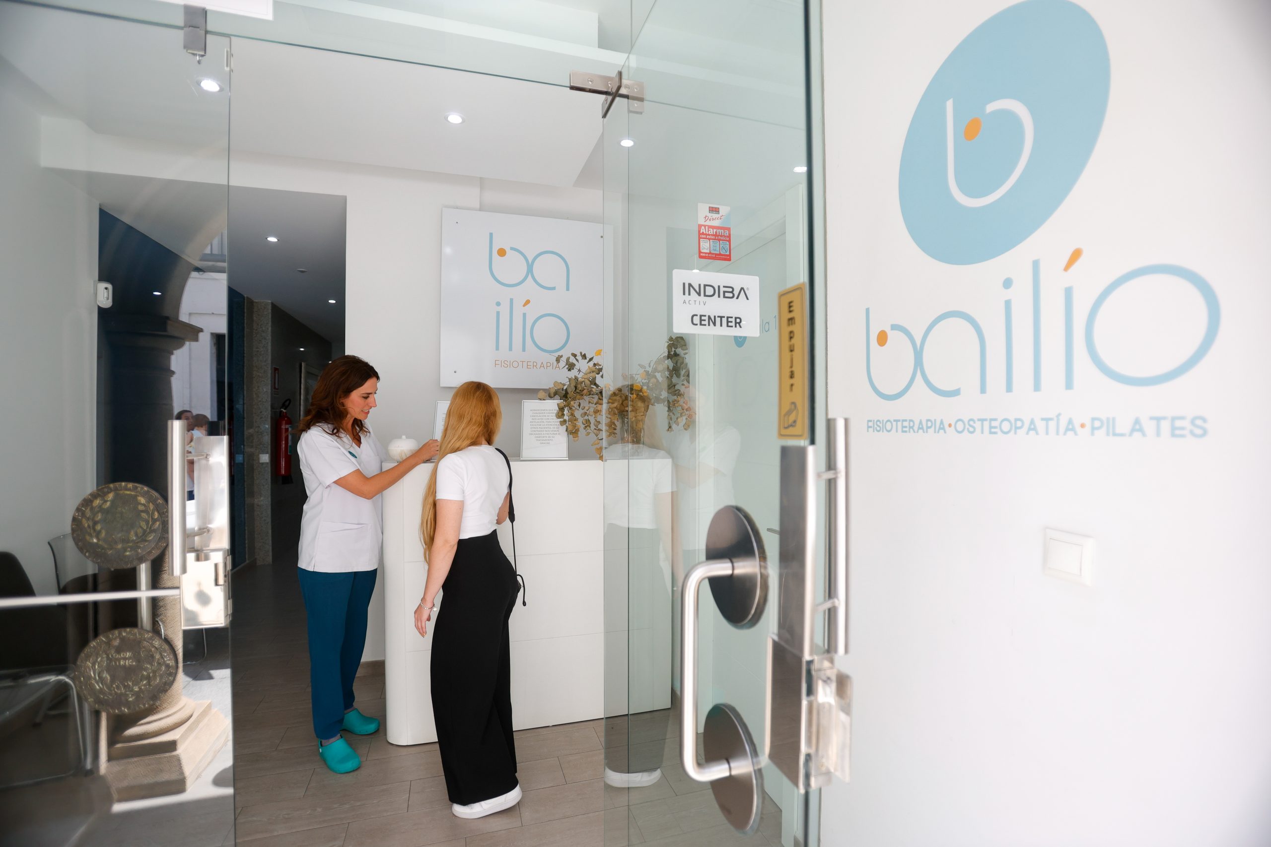Recepción de Clínica Bailío, clínica de fisioterapia en Córdoba